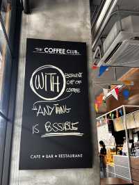 breakfast spots in Phuket 