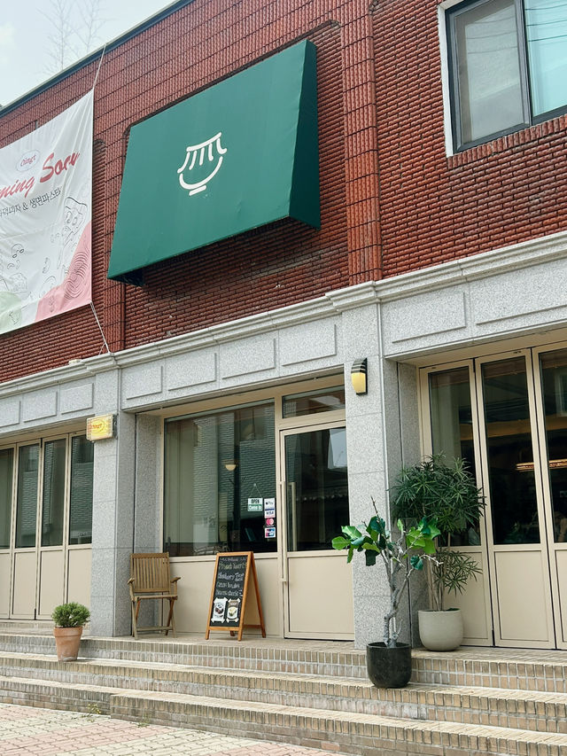 ️ 따뜻한 감성 한 스푼, 카페 오앙트🤍☕️🌻