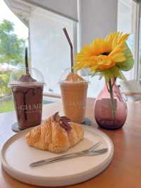 charn cafe & bistro นิคมพัฒนา จังหวัดระยอง ชิวมาก