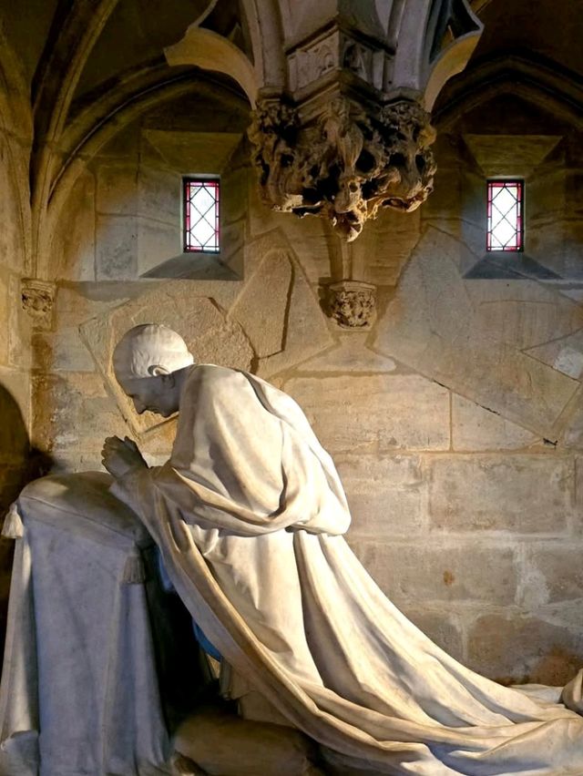 ⛪🇫🇷 Hidden Gem of Brittany: Cathédrale Saint-Jean-Baptiste de Léon! ✨🌿