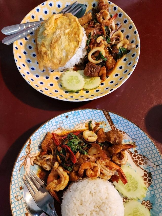 ครัวกินกับแม่​ 🍛✨