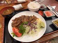 【けんちゃん｜南米旅に疲れたらここ！日本の癒しが詰まった食堂🇯🇵】