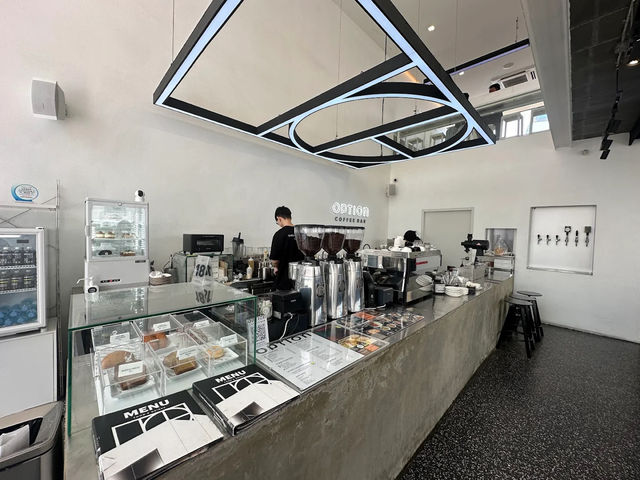 🖤✨ นี่เลย! “Option Coffee Bar” อุดรธานี