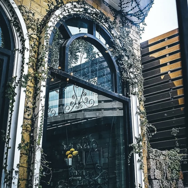  Raffine Café & The She’s House Wedding 