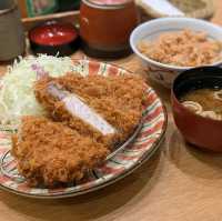 和歌山市 | 厚切りとんかつ よし平 キーノ和歌山店