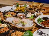 Seafood hunters at Kan Eang@Pier