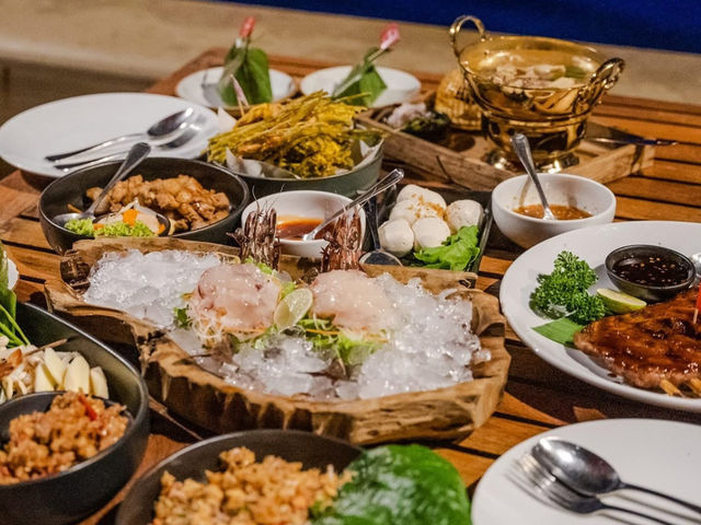 Seafood hunters at Kan Eang@Pier