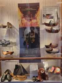 Windmill Wonderland: A Day at Zaanse Schans!