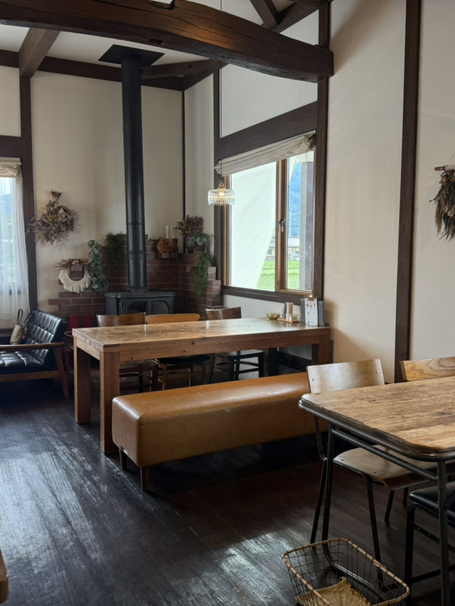 🌿 Otowaya Café — たくみの里で地元の味を楽しむほっこりカフェ