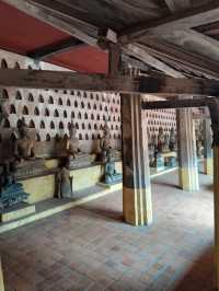 Statues of Wat Si Saket