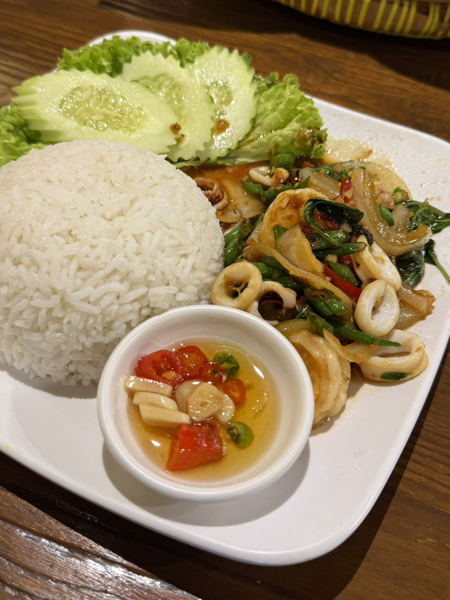 A Slice of Thailand in KL — Discover Laosthai 5 to 9