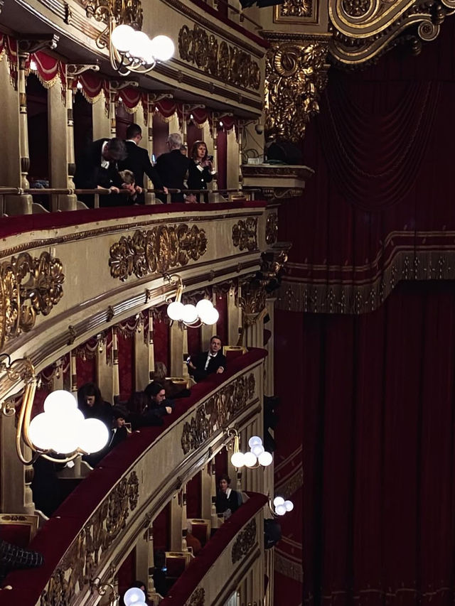 【世界最高峰の舞台へ】スカラ座で味わう音楽と感動の夜🎼🎭
