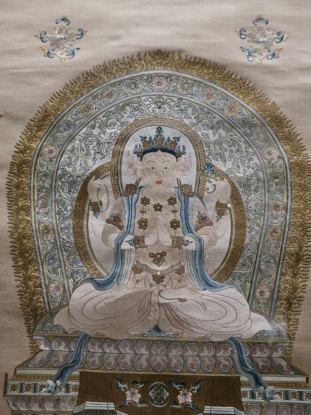 台北故宮特展〔織造精彩〕，展現絲藝魅力