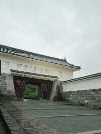 神秘又寧靜的百大名城｜小田原城夜晚也能逛！