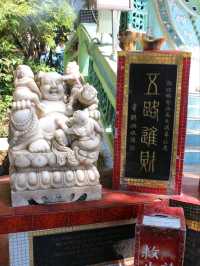 Tin Hau and Kwun Yum Statues.