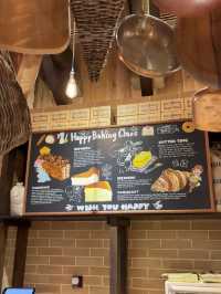 Happy coffee bakery ร้านเบเกอรี่ยอดฮิตในเฉิงตู