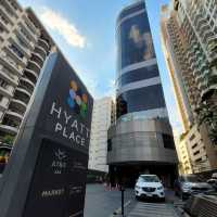 🌇 Chic Perks & Skyline Sips: Hyatt Place Bangkok Sukhumvit Delivers