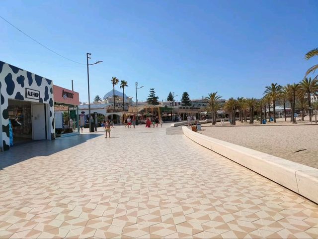 Sun, Sand, and Full-On Holiday Vibes