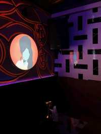 DB Cocktail Lounge