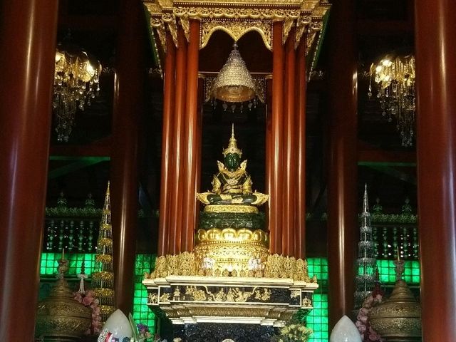เช็คอิน..วัดพระแก้ว เชียงราย