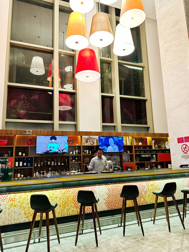 Sip, Snap & Savour at Latitude 02 – Le Méridien Putrajaya’s Chic Coffee Corner