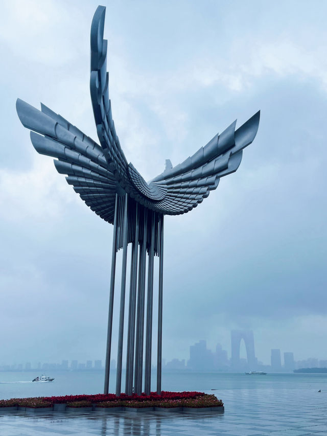 Jinji Lake 🌱 