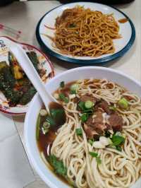 Home Inn Near Jilin Station: Convenient Stay for Dining & Exploration