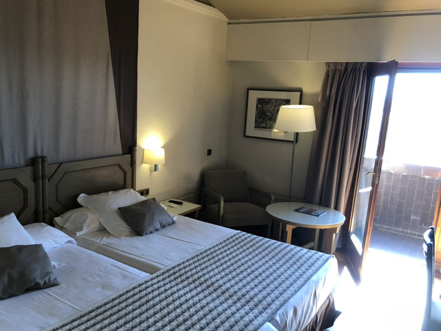 🏰 住進歷史的時光之窗｜Parador de Segovia & 賽哥維亞的慢時光