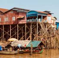 🌊 "Beyond the Temples: Dive into Lake Life at the Tonlé Sap Museum!" 🛶
