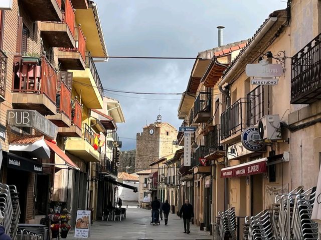 Medieval Walls and River Walks in Buitrago del Lozoya