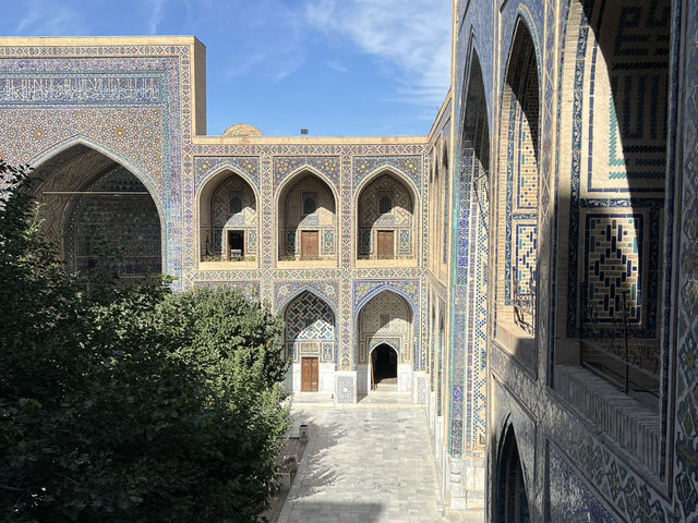 Domes, Bazaars, and Blue Tiles: A Cultural Escape to Samarkand 🇺🇿 🕌 