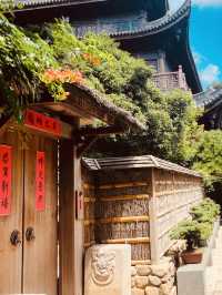 Shanghai's Oldest and Most Majestic Buddhist Sanctuary