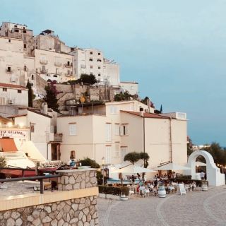 🏖️ “Whitewashed Bliss — My Solo Seaside Day in Sperlonga” 🌊🇮🇹