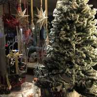 横浜元町で過ごす、心温まるクリスマスと年末のセール 🎄 横浜元町クリスマスツリーアーカイブ