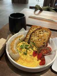 โ๏ธ Reborn Coffee @ The Exchange TRX ํ๊ธฐ ๐