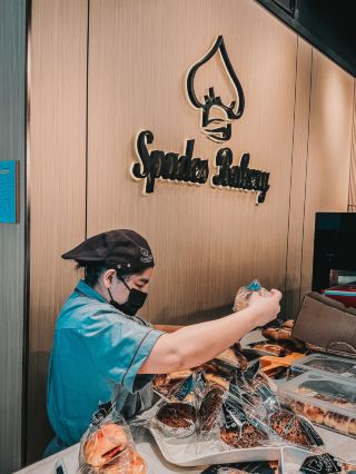 Pandan Indah의 Spade Bakery에서 달콤한 간식