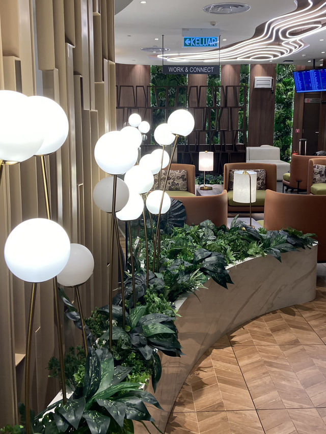 Unwinding in Style at Travel Club Lounge KLIA 2