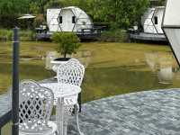 🌿✨ ภูผาราชัน บ้านมุง – Glamping กลางขุนเขา วิวหลั
