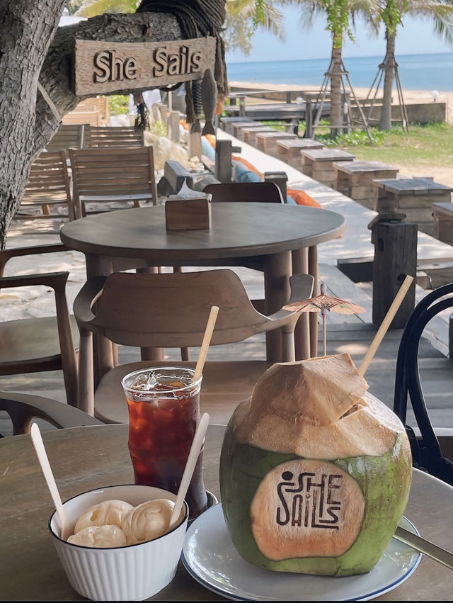 She Sails Cafe & Beach Club ระยอง🏝️🍹🍽️