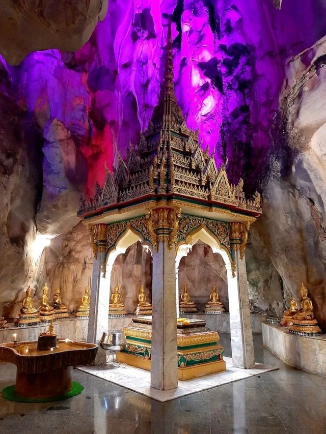 วัดถ้ำเขาย้อย วัดถ้ำเขาย้อย