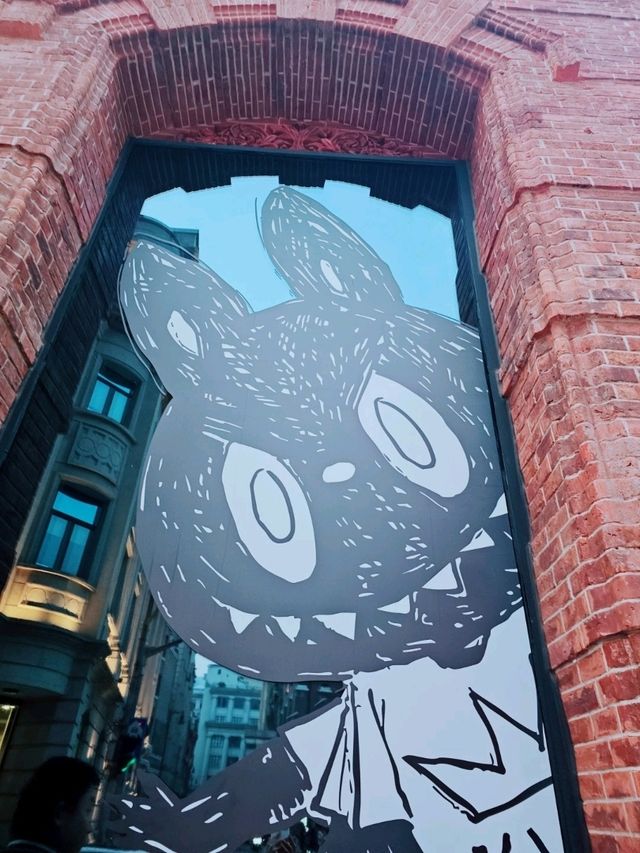 【上海•期間限定•無料✨】巨大Labubuと壁絵が可愛すぎる😊✨【2泊3日 上海北京女子旅】 【上海•期間限定•無料✨】巨大Labubuと壁絵が可愛すぎる😊✨【2泊3日 上海北京女子旅】