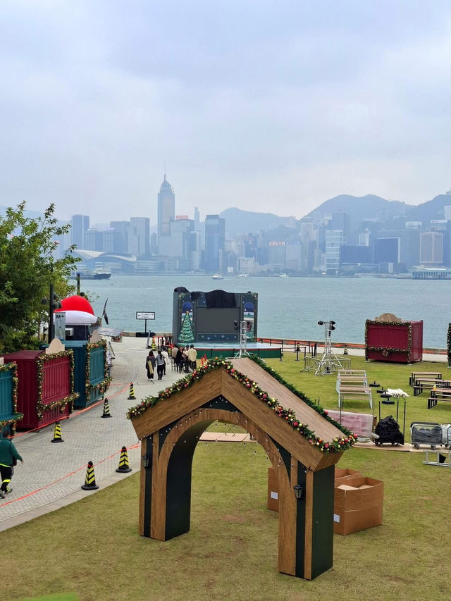 A Crystalline Dream in the Urban Heart: WestK Christmas Forest 2025 A Crystalline Dream in the Urban Heart: WestK Christmas Forest 2025