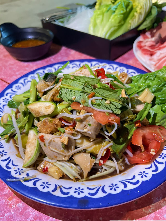 🌙🇹🇭 ดาวแก้วโต้รุ่ง – อาหารไทยยามดึกในฮ่องกง 🌙🇹🇭 ดาวแก้วโต้รุ่ง – อาหารไทยยามดึกในฮ่องกง