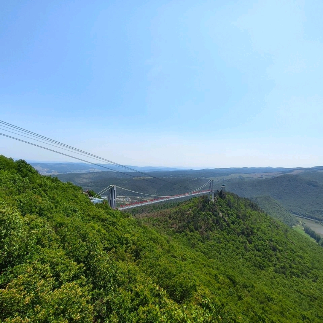 Glass Bridge in Pingshan Park, Yanzi