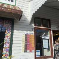 MacKay's Famous Ice Cream Shop -Cochrane