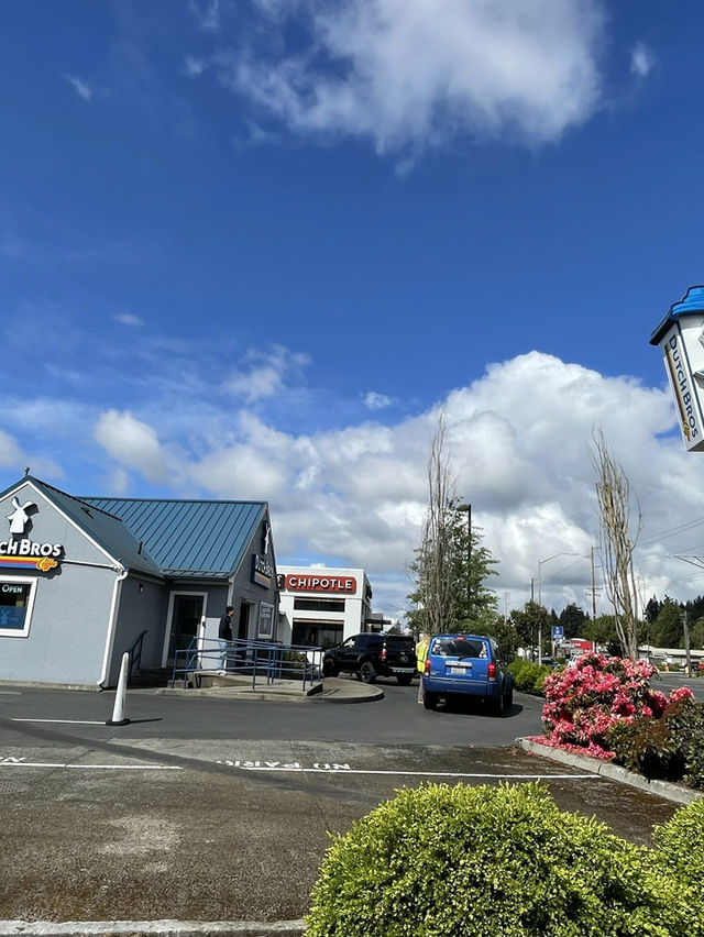 스타벅스보다 맛있고 합리적인 가격의 Dutch Bros coffee