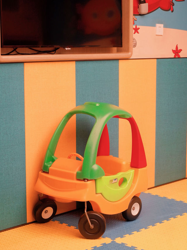National Holiday Parenting Hack! This Chongqing Hotel Nails It