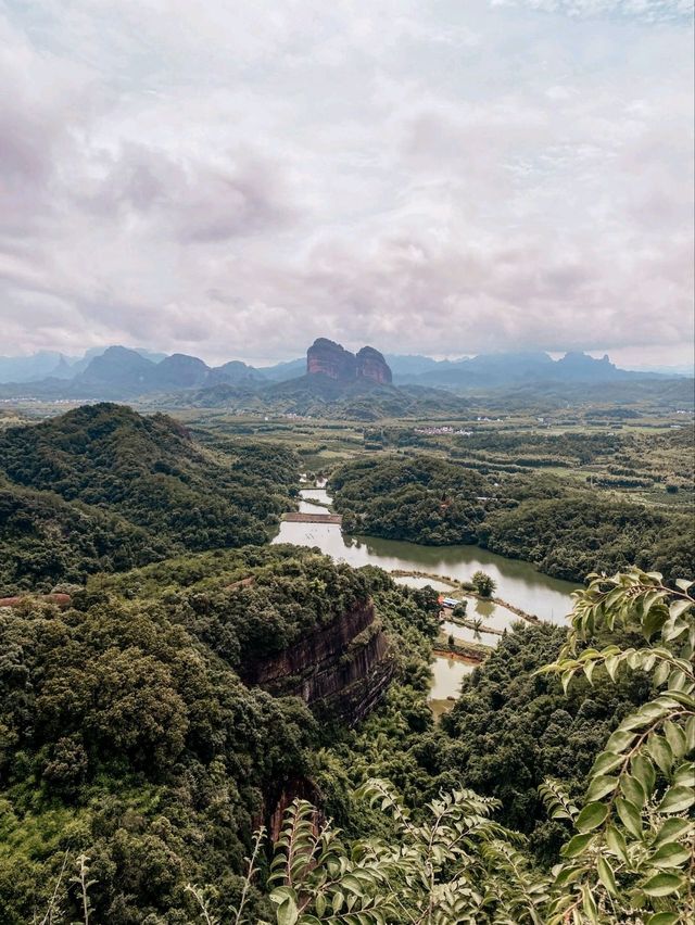 🏞️✨ Danxia Mountain – Shaoguan’s Red Rock Paradise! ✨🏞️