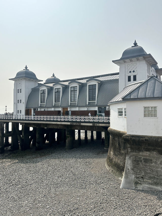 Penarth Pier, A Beautiful historical Seaside gem