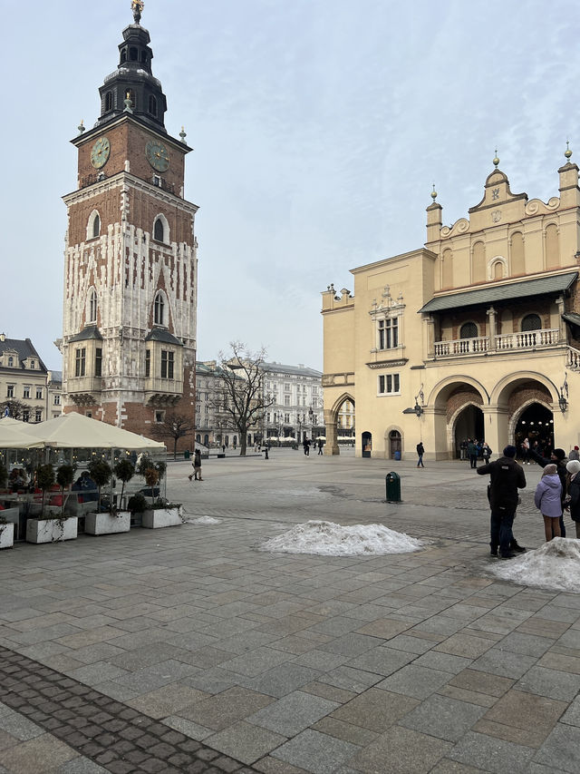 “Kraków Uncovered: History, Culture & Hidden Gems in the Jewish Quarter”